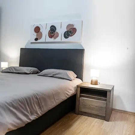Vera Apartment *