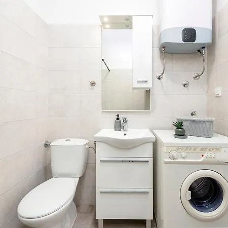 Vera Apartment