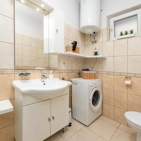 Vera Apartment *