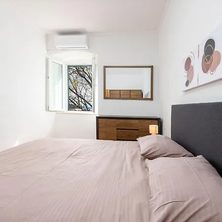 Vera Apartment *