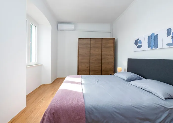 Vera * Ντουμπρόβνικ