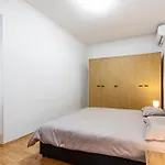 Vera Apartment *